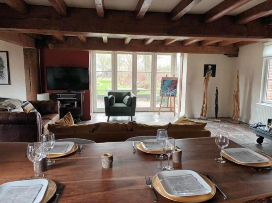 Villa Ferme De Caractere Avec Piscine Et Cheminee à Sainghin-en-Mélantois Extérieur photo
