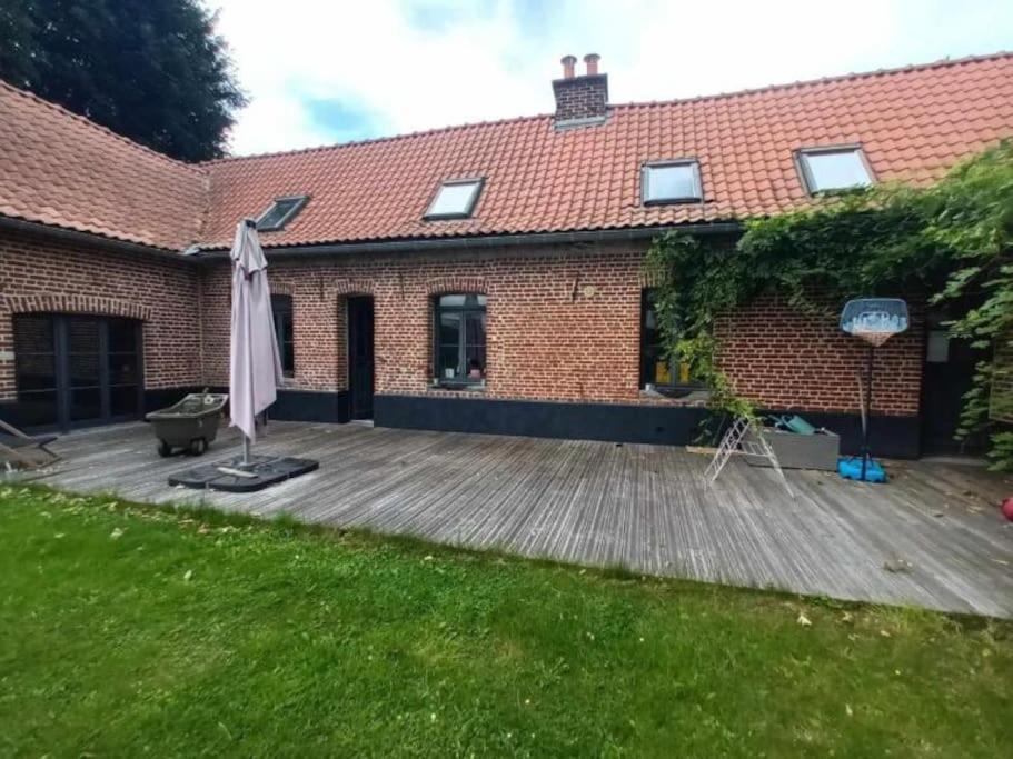 Villa Ferme De Caractere Avec Piscine Et Cheminee à Sainghin-en-Mélantois Extérieur photo